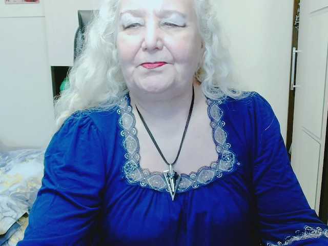 grannywants's BongaCams show and profile