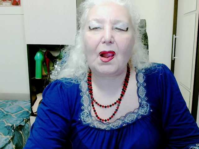 grannywants's BongaCams show and profile