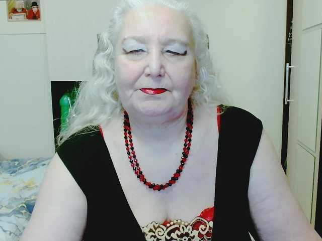 grannywants's BongaCams show and profile