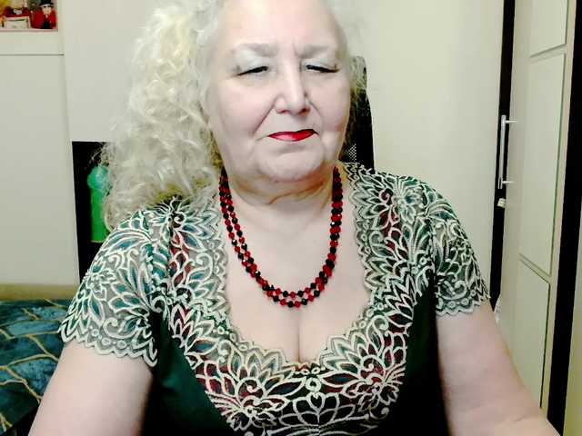 grannywants's BongaCams show and profile
