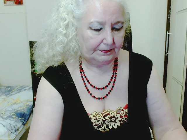 grannywants's BongaCams show and profile