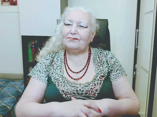 grannywants's BongaCams show and profile