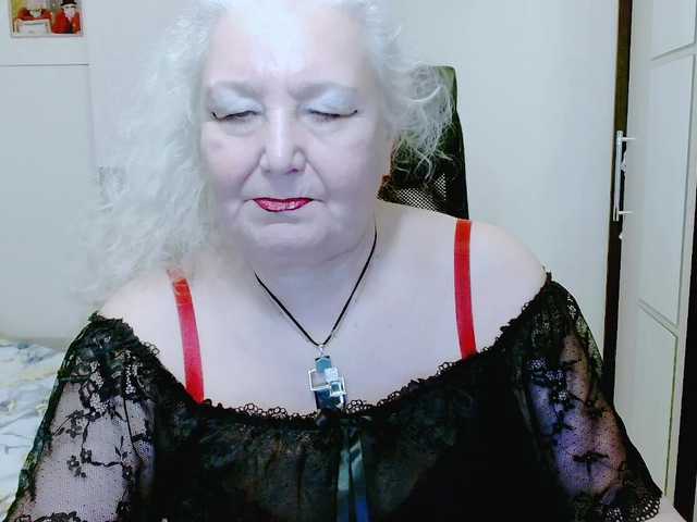 grannywants's BongaCams show and profile