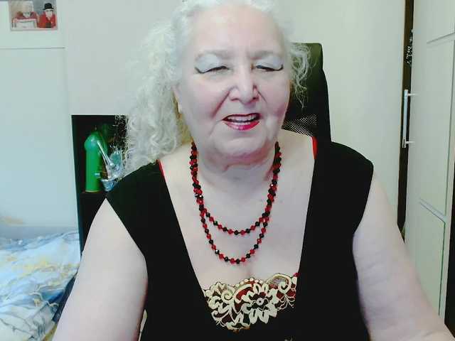 grannywants's BongaCams show and profile