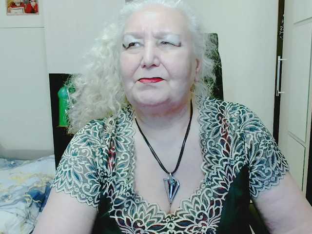 grannywants's BongaCams show and profile