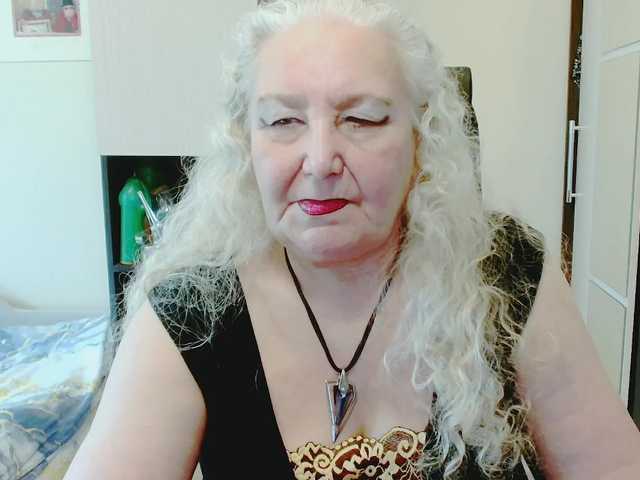 grannywants's BongaCams show and profile