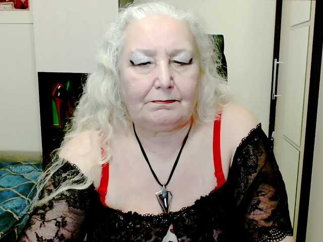 grannywants's BongaCams show and profile