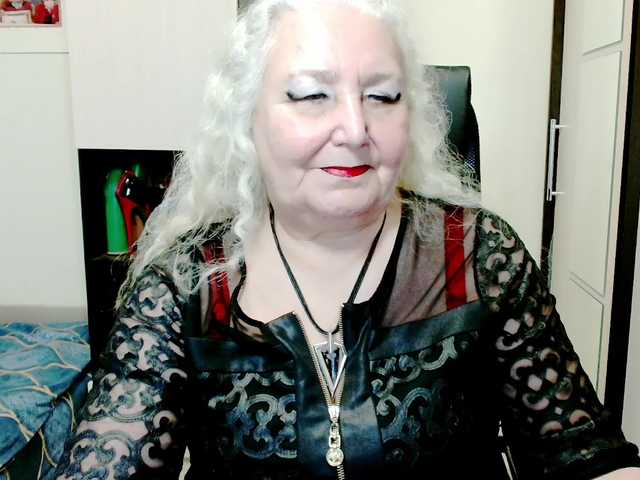 grannywants's BongaCams show and profile