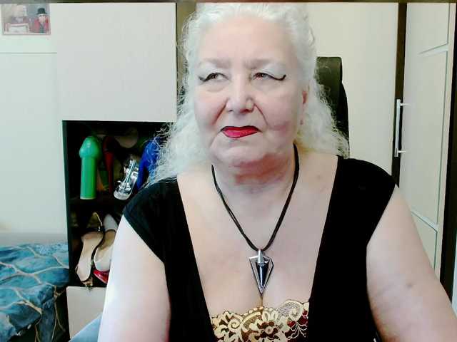 grannywants's BongaCams show and profile