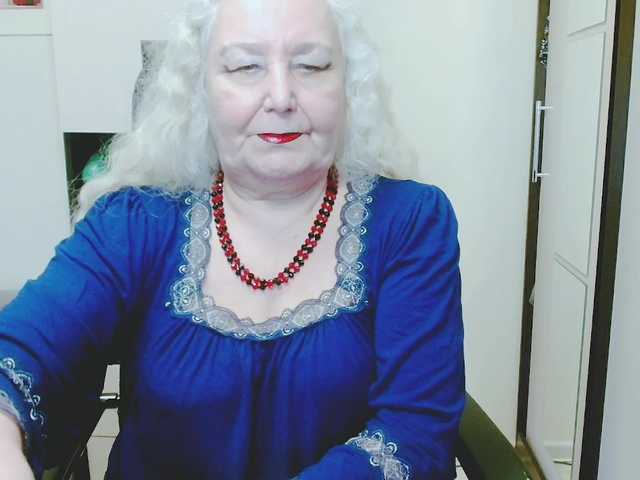 grannywants's BongaCams show and profile