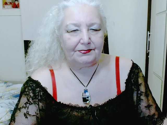 grannywants's BongaCams show and profile