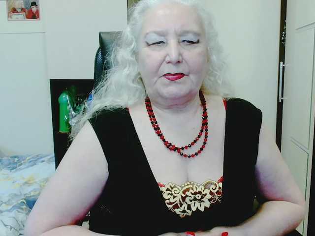 grannywants's BongaCams show and profile