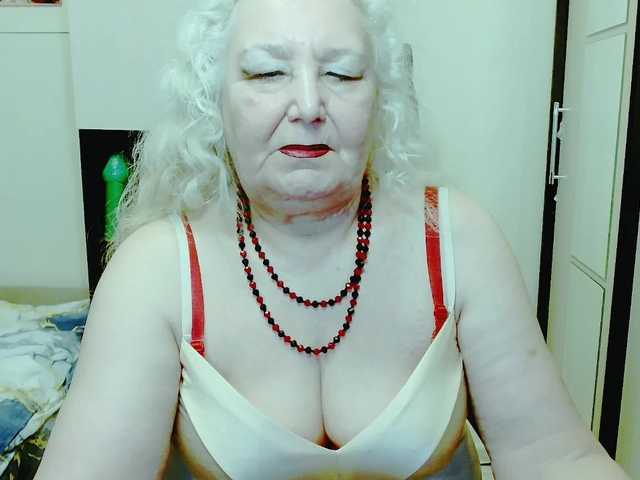 grannywants's BongaCams show and profile