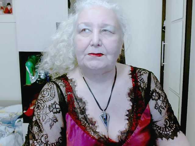 grannywants's BongaCams show and profile