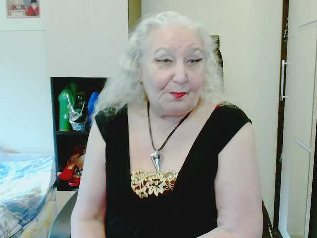 grannywants's BongaCams show and profile