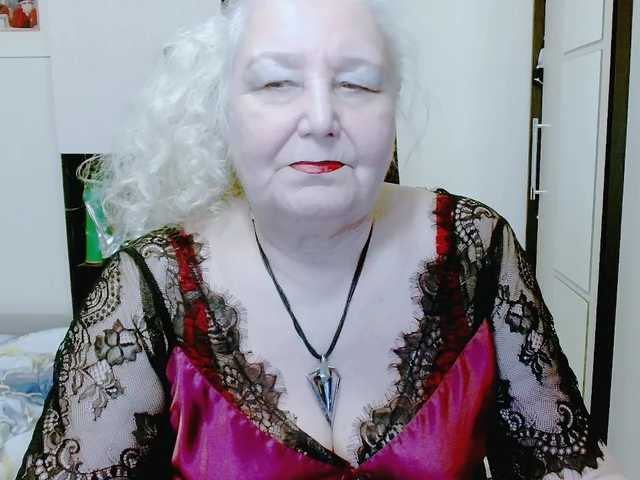 grannywants's BongaCams show and profile