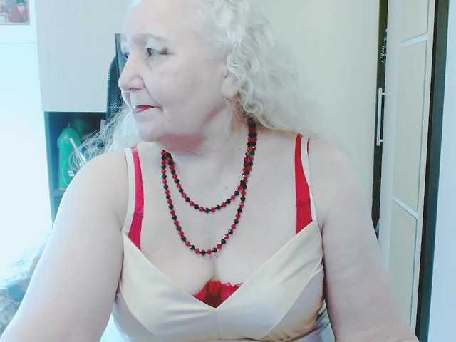 grannywants's BongaCams show and profile