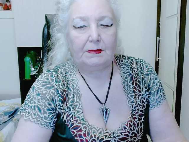 grannywants's BongaCams show and profile