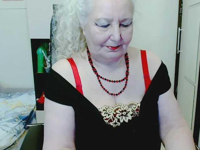 grannywants's BongaCams show and profile