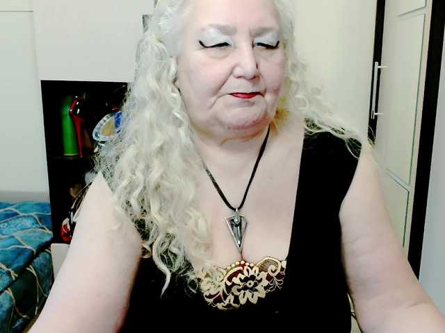 grannywants's BongaCams show and profile