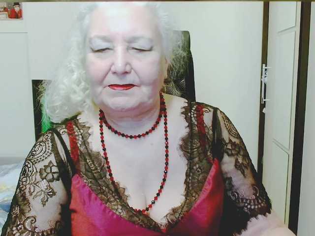 grannywants's BongaCams show and profile