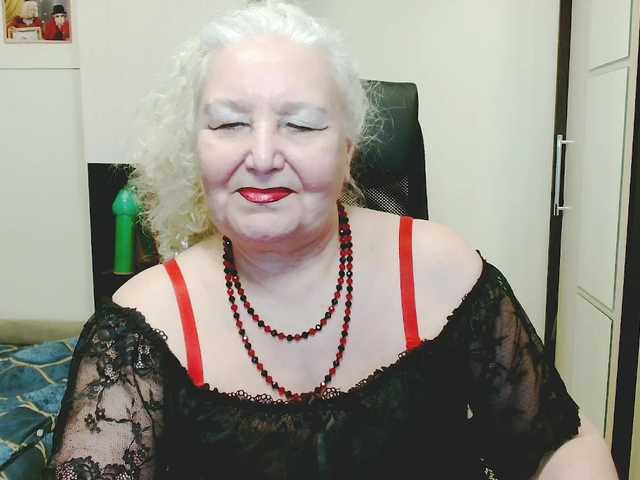 grannywants's BongaCams show and profile