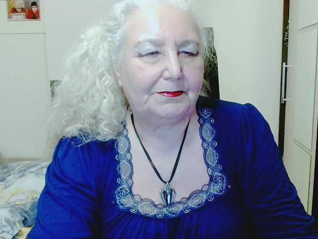 grannywants's BongaCams show and profile