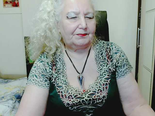 grannywants's BongaCams show and profile