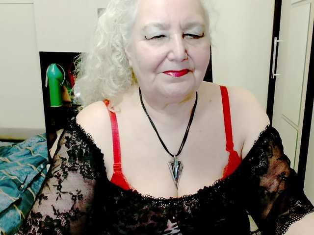 grannywants's BongaCams show and profile
