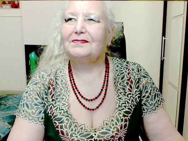 grannywants's BongaCams show and profile