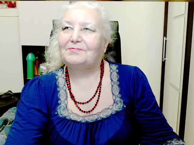 grannywants's BongaCams show and profile