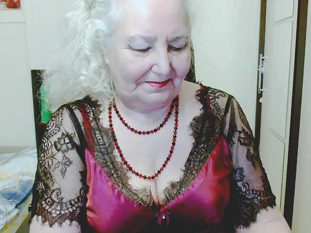 grannywants's BongaCams show and profile