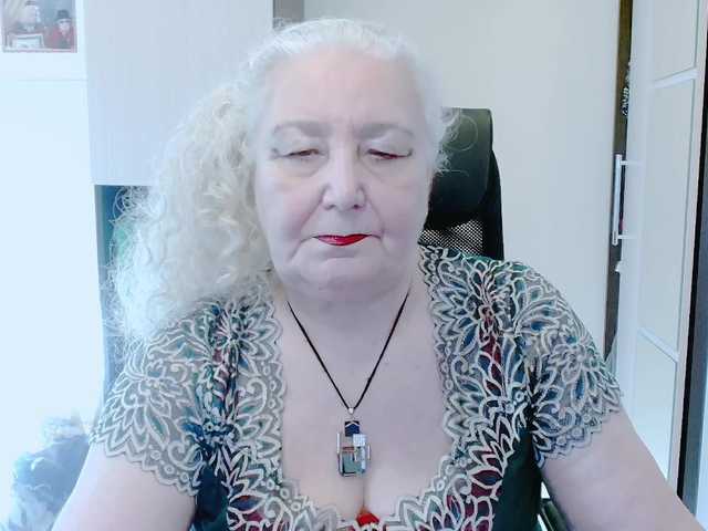 grannywants's BongaCams show and profile