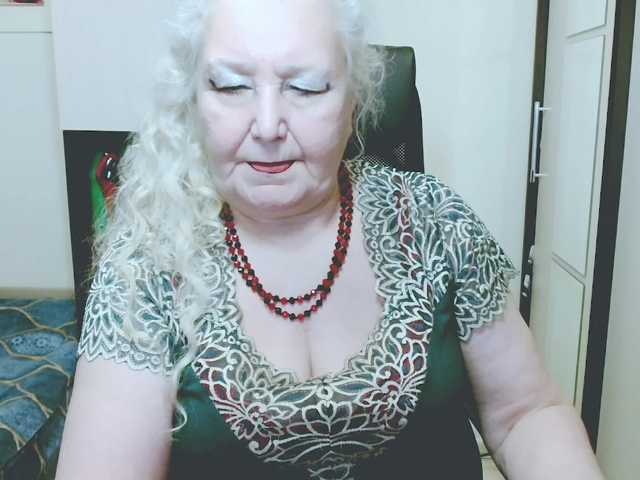 grannywants's BongaCams show and profile