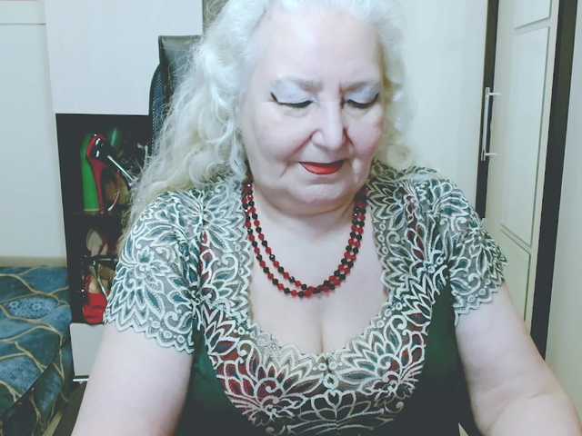 grannywants's BongaCams show and profile