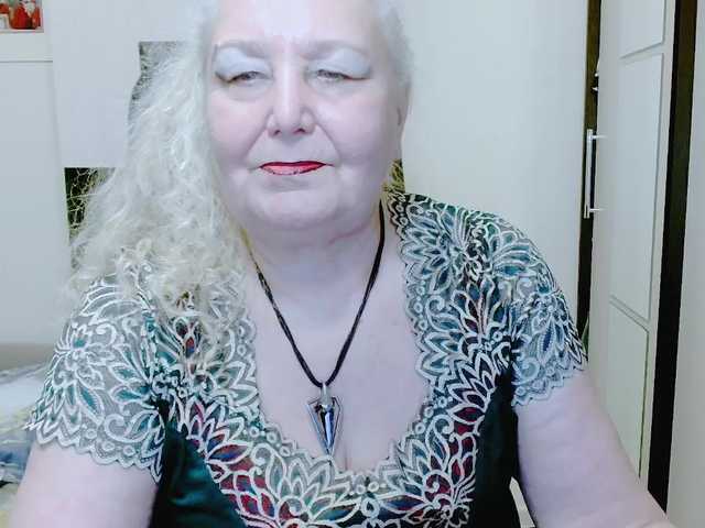 grannywants's BongaCams show and profile