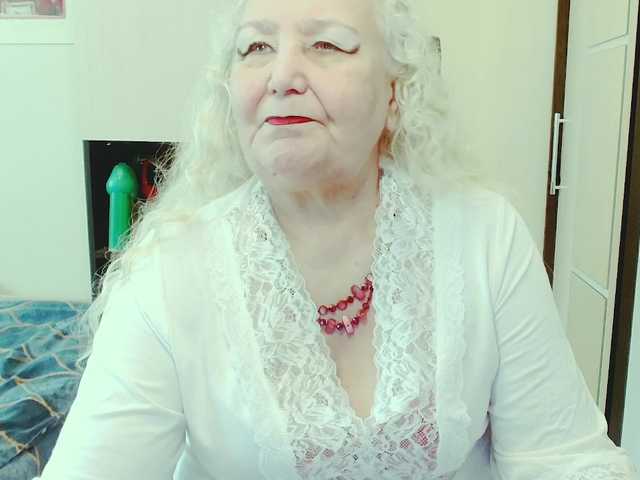 grannywants's BongaCams show and profile