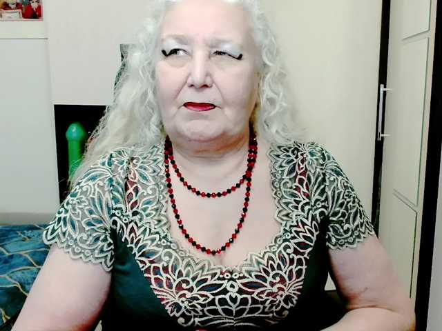 grannywants's BongaCams show and profile
