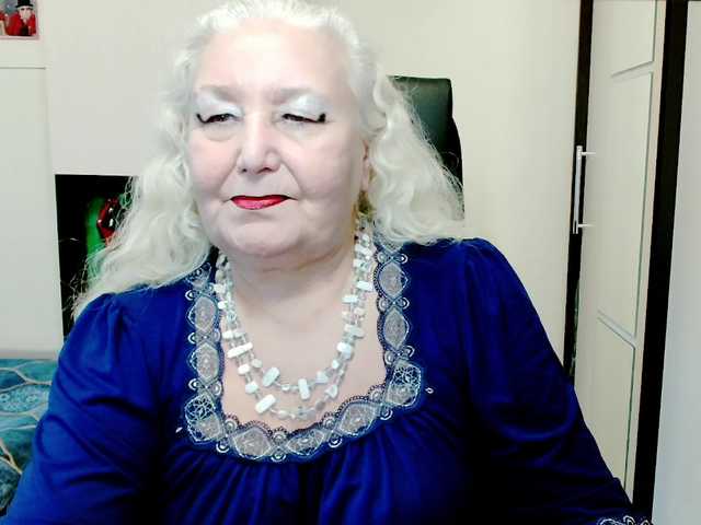 grannywants's BongaCams show and profile