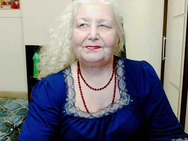 grannywants's BongaCams show and profile