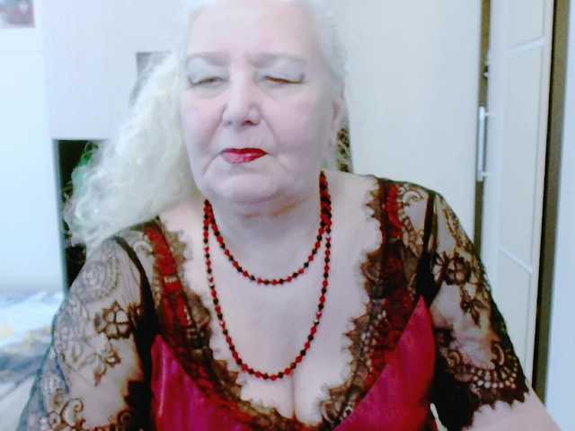 grannywants's BongaCams show and profile