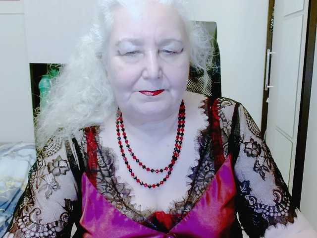grannywants's BongaCams show and profile