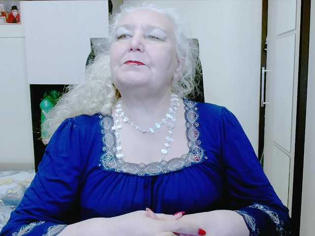 grannywants's BongaCams show and profile