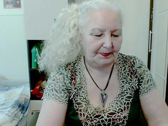 grannywants's BongaCams show and profile