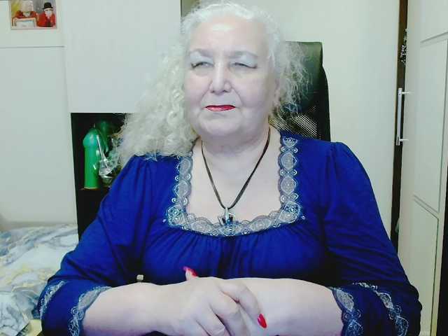 grannywants's BongaCams show and profile
