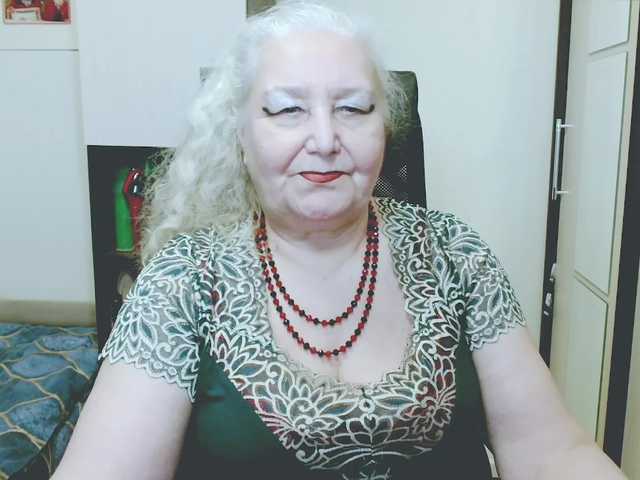 grannywants's BongaCams show and profile