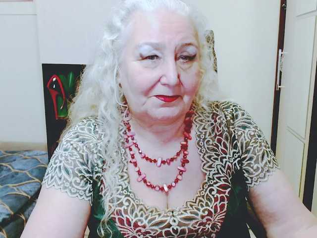 grannywants's BongaCams show and profile