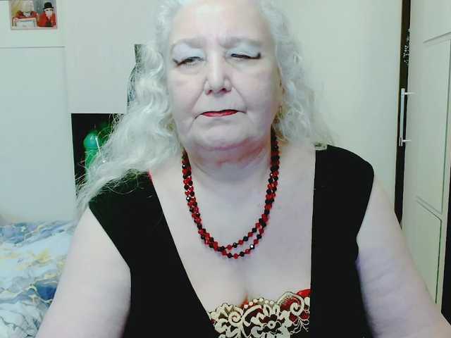 grannywants's BongaCams show and profile