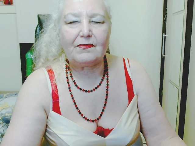 grannywants's BongaCams show and profile