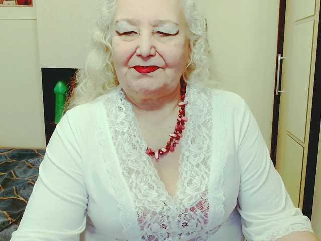 grannywants's BongaCams show and profile